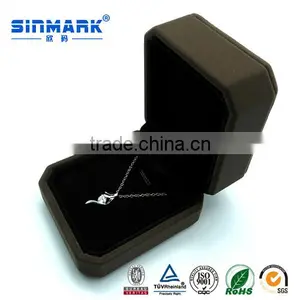 Luxury Velvet Jewelry Box for Ring, Custom Logo Printed Jewelry Gift Boxes Wholesale thumbnail-4