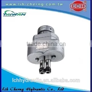 China Supplier Horizontal Directional Drilling Machine thumbnail-2