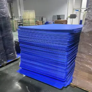 Plastic Layer Pads With Rounded Corners and Sealed Edges – Made of PP Corrugated Sheets thumbnail-5
