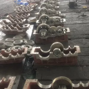 QJS-D500 Parallel Shaft Cylindrical Gear Reducer Overhead Crane Running Gear Box thumbnail-2