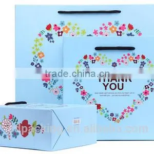 Friendly Gift Packaging Bag,Fashion Paper Gift Bag thumbnail-3