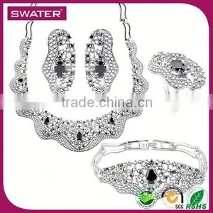 China Jewelry Wholesale Light Weight Diamond Necklace Set thumbnail-1