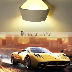 220V AC Modern Wall Lamp SMD5730 White Color Iron LED Wall Lamps thumbnail-2