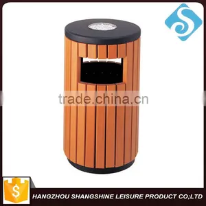 Environmental Protection Plastic Wood Trash Cans thumbnail-1