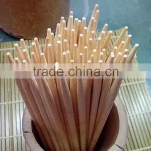 Hot Sell High Quality Bamboo Corn Dog Sticks Direct Manufacturer thumbnail-2