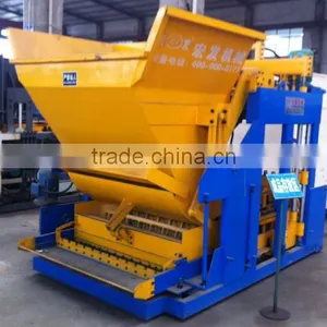 QT12-15 Mobile Concrete Block Machine / QMY12-15 Moving Style Eggs Laying Blocks Machine / Mobile Blocks Making Machine for Sale thumbnail-4