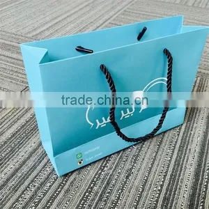 China Facny Cheap High Quality Paper Gift Bags With Handles thumbnail-2