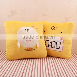 OEM Applique Yellow Funny Custom Wholesale Custom Whatsapp Emoji Pillow thumbnail-4