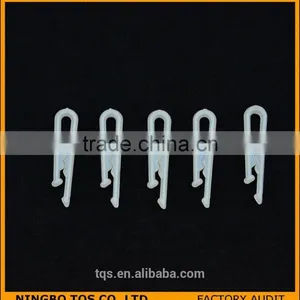Cheap With Teeth U-shape Semitransparent Shirt Packing Plastic Clips thumbnail-1