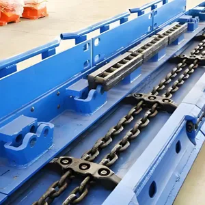 Mining Scraper Chain φ 30× 108 Manganese Steel Heat Treatment High-Strength Mining Round Link Chain thumbnail-1