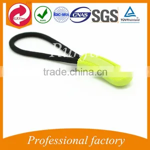 Sportswear Plastic Zipper Puller Wholesale thumbnail-1