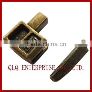 Metal Lapel Pin Boxes for Zippers thumbnail-1
