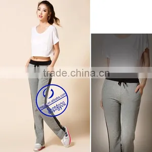 Custom Wholesale Best Quality Women's Plain Yoga Pants thumbnail-6