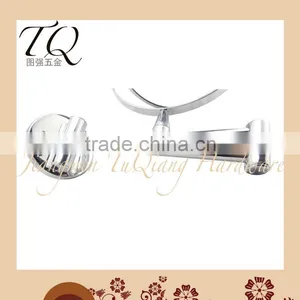Bathroom Magnifying Wall Shaving Mirror thumbnail-4