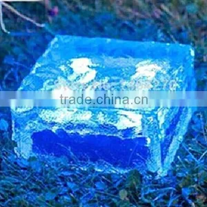 Low Price Outdoor LED Solar Ice Brick Lighting thumbnail-1