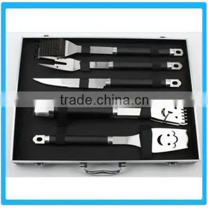Ningbo Supply Outdoor Accessories 5 Pcs BBQ Set Barbecue Grill Clean Set thumbnail-1