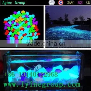 Glow Sky Blue Crushed Glass Gravel thumbnail-2