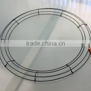 Metal Wire Wreath Frame thumbnail-1