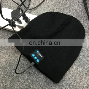 Custom Logo Blue-tooth Wool Knitted Beanie Hat for Men thumbnail-5