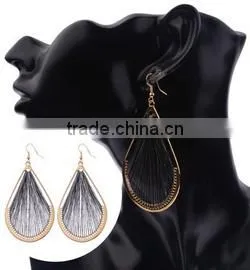Latest Fashion Beautiful Old Design Alloy Fan Shape Earrings thumbnail-3