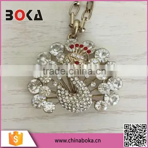Luxury Peacock Design Brooch Acrylic Rhinestone Buckle Alloy Hanging Decoration thumbnail-1