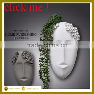 BHM-K1235 Hot Sale Black and White Ceramic Abstract Human Figurines Home Decor thumbnail-1