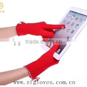 Red Color Wool Glove For Touch Screen thumbnail-1