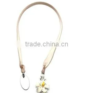 Custom Metal Flower Shaped Bookmarks With Ribbon, Made of Alloy and Crystal thumbnail-1