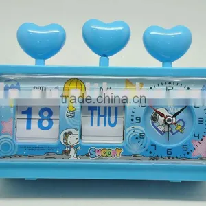 The 2011 New Design Lovely Snoopy Plastic Calender Table Clock RD9871-1 thumbnail-1