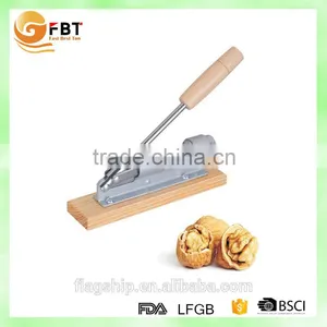 Useful and Convenice Kitchen Tools Nutcracker as Seen on tv thumbnail-1