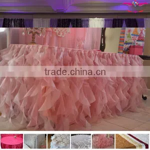 Ruffled Table Skirt/table Cloth thumbnail-1