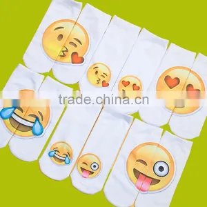 Wholesale White Short Emoji Socks thumbnail-1