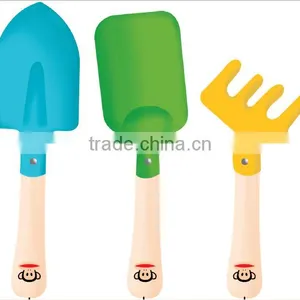 Hot Sale Kids Gardening Tools Set Wood Handle Printed, Children Gardening Tools thumbnail-6