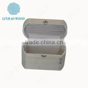 Natural Color Wooden Oval Shape Box With Locked Cover thumbnail-1