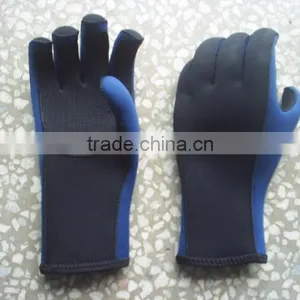 Diving Glove thumbnail-1