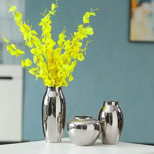 Chinese Jingdezhen Electroplate Silver Hand Made Ceramic Vase For Office Decor thumbnail-1