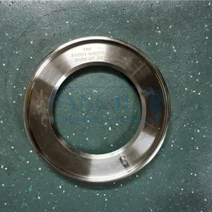 Made in China Bus Parts Chassis Parts Replacement Front Wheel 31Z01-03075 Oil Seal Seat for China Bus thumbnail-2