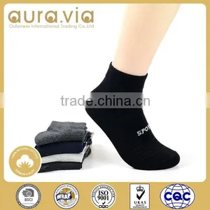 New Arrival Custom Design Classic Color Bulk 100% Pure Cotton Socks thumbnail-1