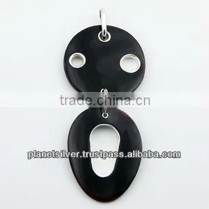 Linked In Vogue Double Black Shell Pendant Sterling Silver thumbnail-1