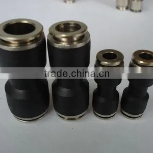 PLASTIC PNUEMATIC FITTINGS thumbnail-1