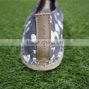 Sneakers Fashion Men Stock Canvas Shoes thumbnail-5