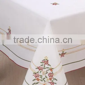With Brand Name Xmas Table Cloth thumbnail-1