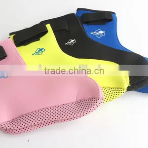 Neoprene Nylon Sports Socks for Women thumbnail-3