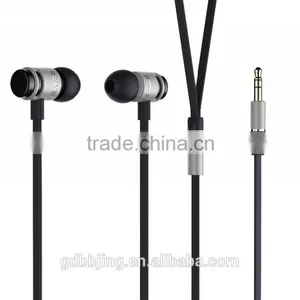 Factory Supply Heavy Bass In-ear Metal Earphone thumbnail-4