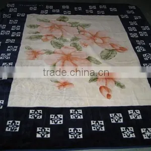 China Suppliers Quilt Blankets Rebel Wholesale 100% Polyester Knitted Cuddly Mink Blanket 220x240 thumbnail-4