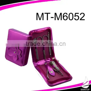 Small Flower Manicure Set thumbnail-2