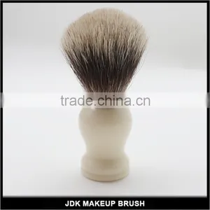 Milk White Color Resin Handle Silver Badger Hair Shaving Brush Wholesale Shaving Brushes Shaving Brush Knot thumbnail-2