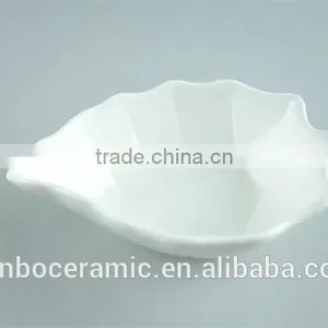 Beautiful Small White Porcelain Leaf-shaped Plate thumbnail-4