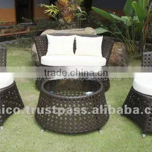 Outdoor Sofa Set thumbnail-1