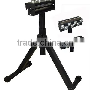 Roller and Ball Stand thumbnail-1
